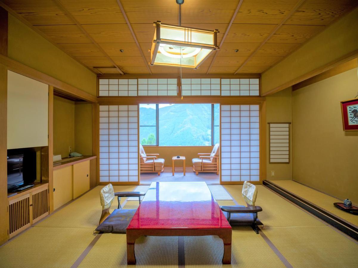 Yunoshimakan Gero Exteriér fotografie