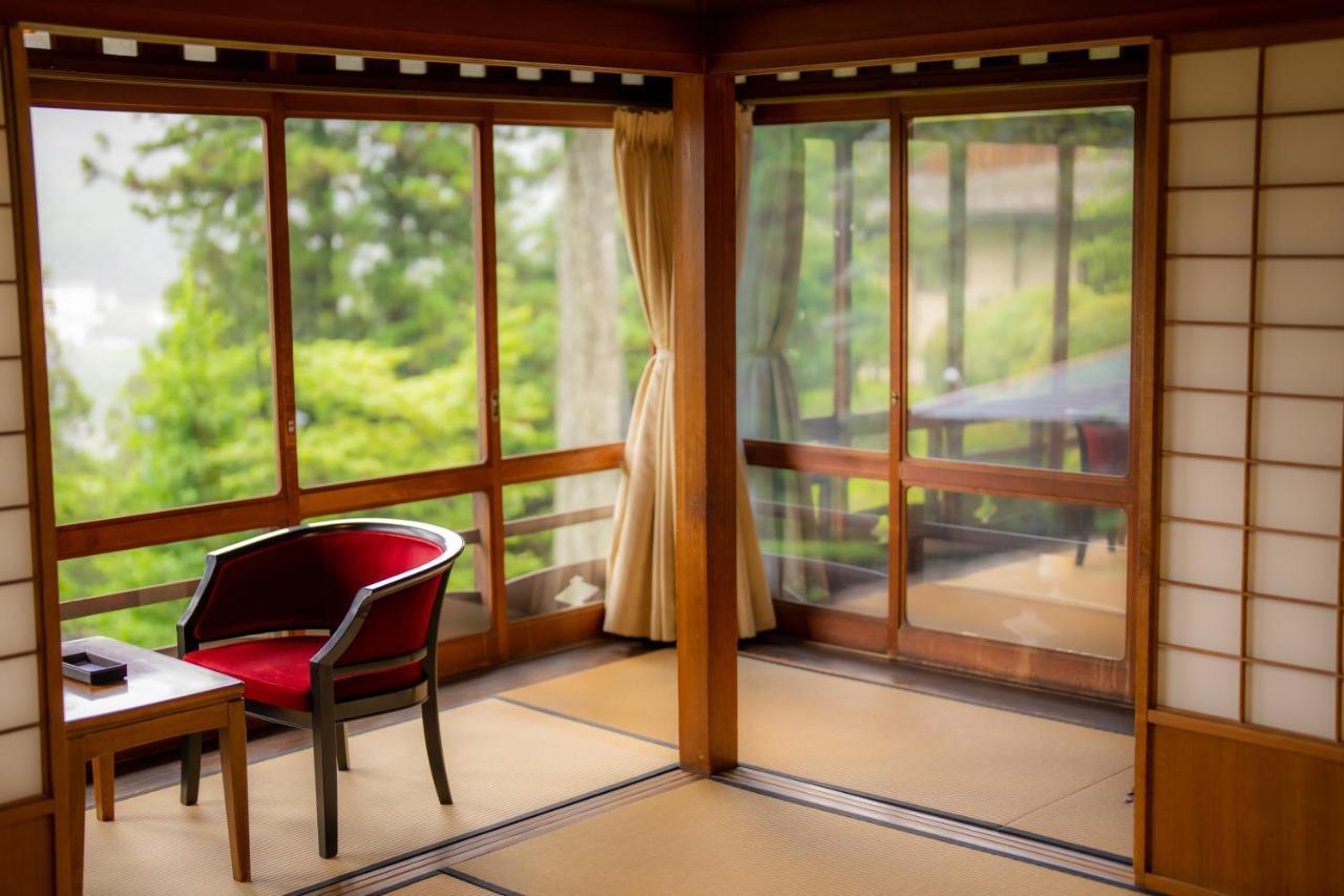 Yunoshimakan Gero Exteriér fotografie